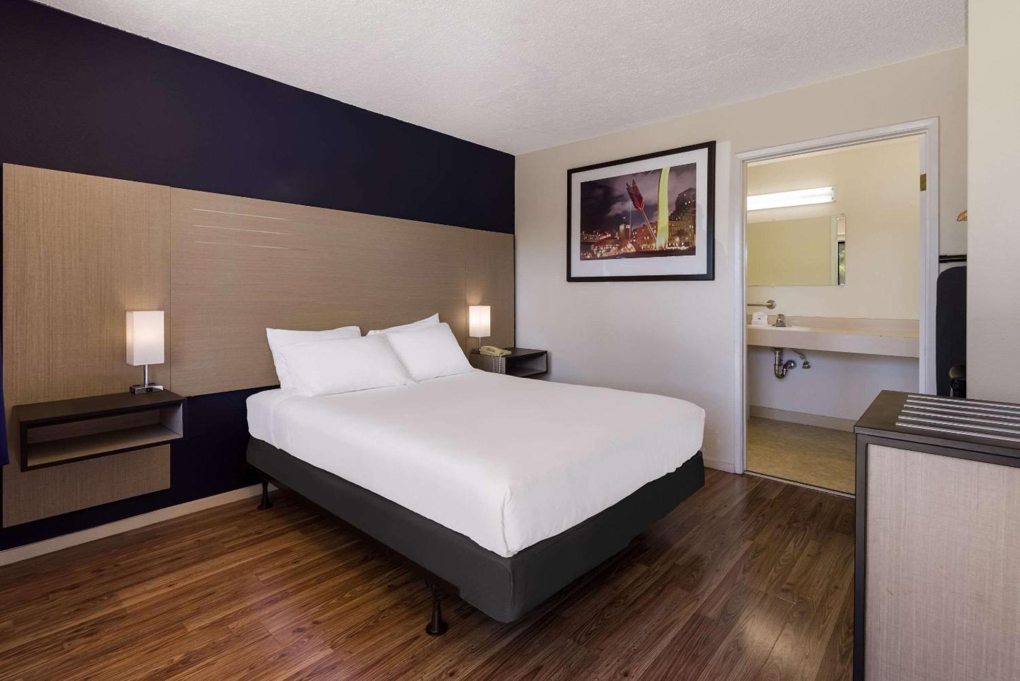 Rodeway Inn Livermore Buitenkant foto