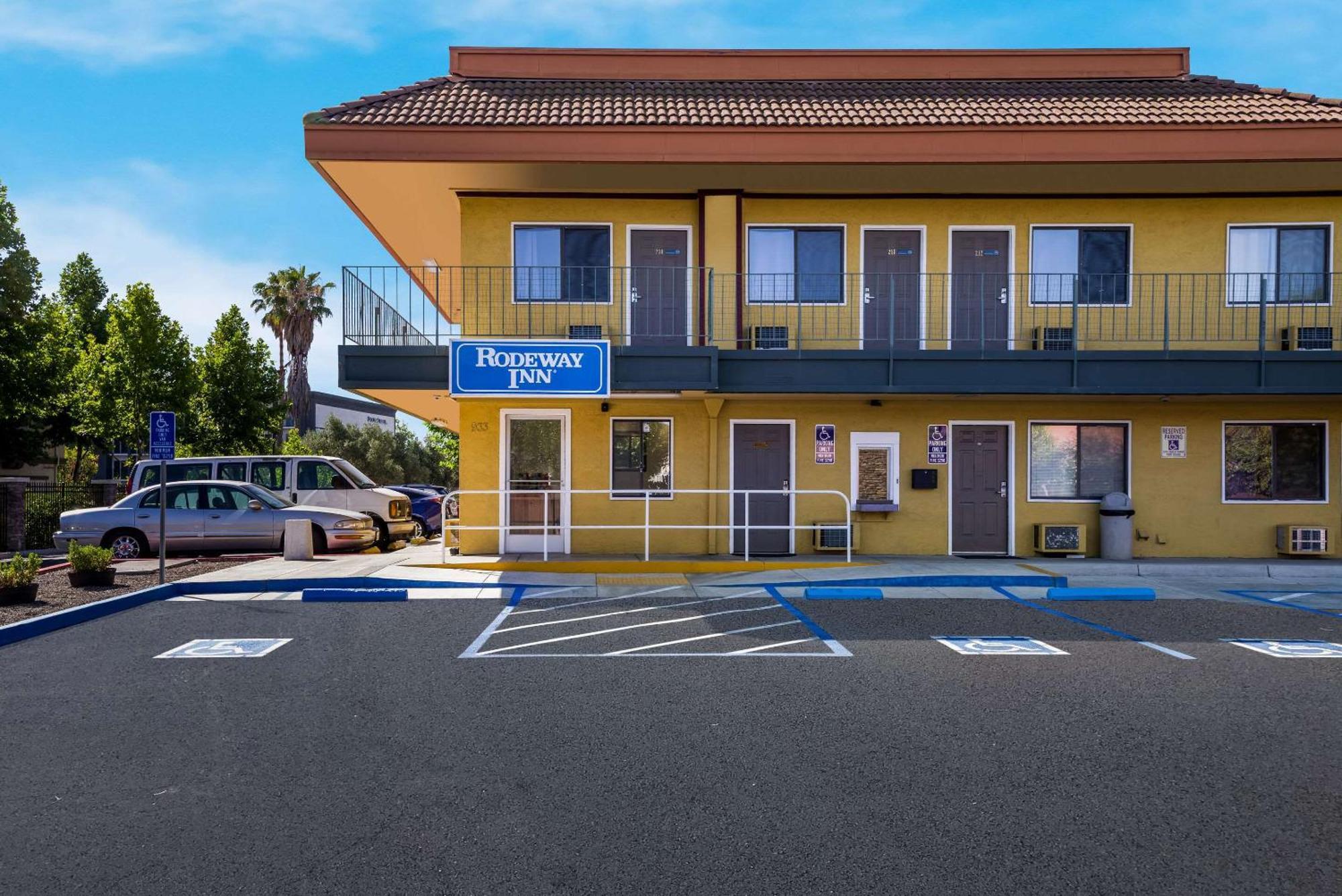Rodeway Inn Livermore Buitenkant foto
