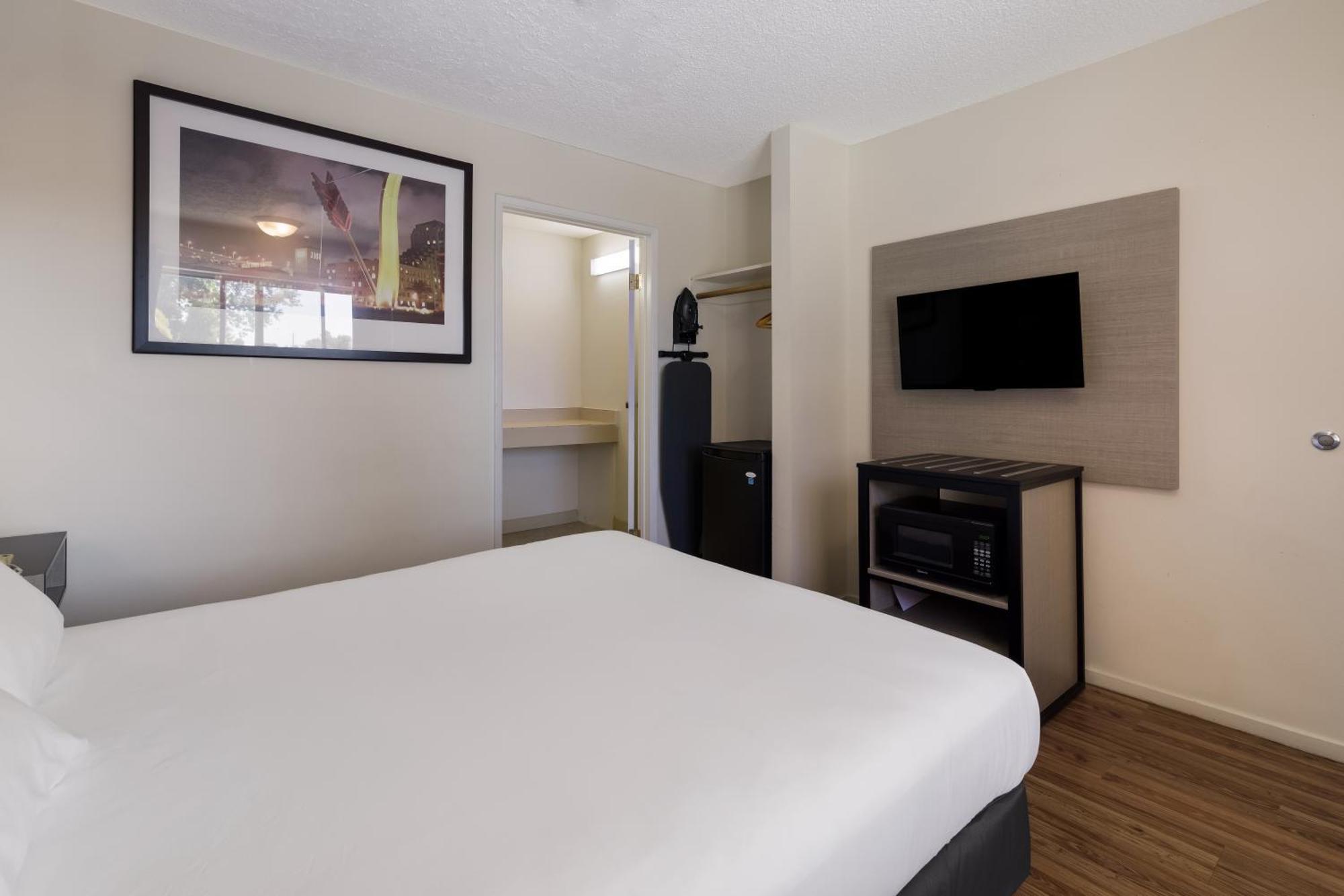 Rodeway Inn Livermore Buitenkant foto